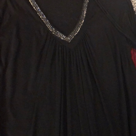 A PEA IN THE POD embellished maternity top shirt - Picture 2 of 10